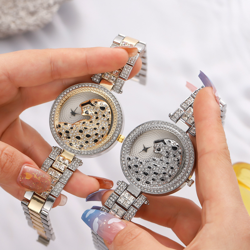 Montre-bracelet pour femme UTH - Jewelry Diamond Watches avis et prix