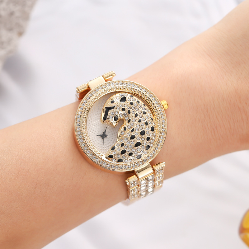 Montre-bracelet pour femme UTH - Jewelry Diamond Watches avis et prix